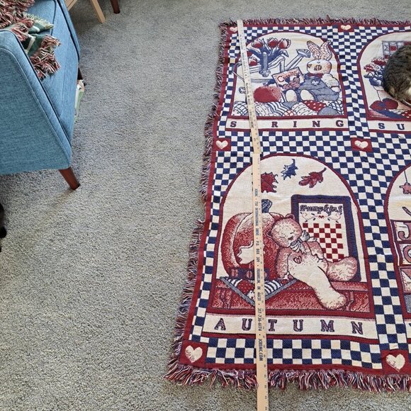 Vintage Howard Design Tapestry Throw Blanket All 4 Seasons Bunny Bear Snowman - Picture 6 of 9